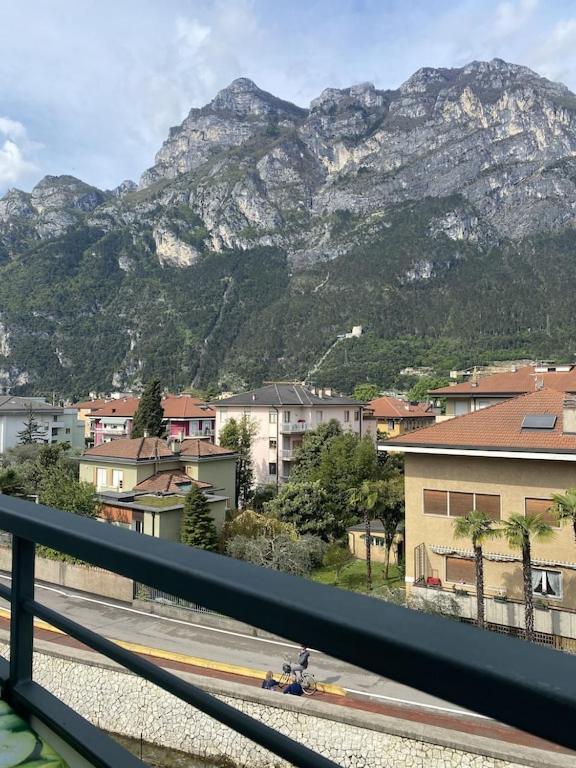 Casa Filippo Large 3 Room Apartment, Close To The Beach, Free Wifi Internet Riva del Garda Exterior foto